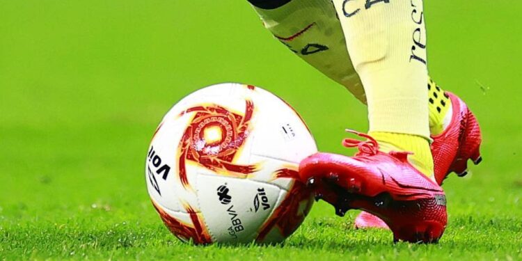 Viernes futbolero, todos los partidos para hoy