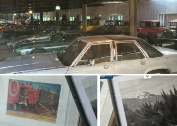 Catean casa de exfuncionario y aseguran autos clásicos, motos y obras de arte