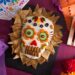 Para este Día de Muertos, prepara este llamativo dip de queso calavera