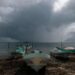 Delta se degrada a categoría 1, permanece en el Golfo