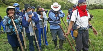Asesinan a exgobernador indígena y a su esposa en Colombia
