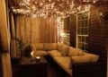 21 Formas de iluminar tu hogar con series de luces