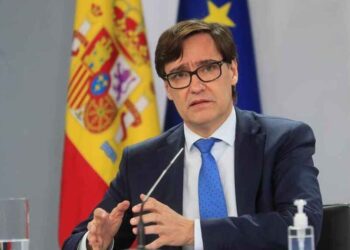 España podría decretar nuevo estado de alarma y toque de queda por COVID-19