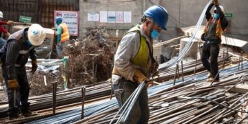 INEGI: Inversión Fija Bruta de México cae 21.2 % en julio por covid-19