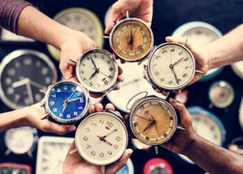 El domingo 25 inicia el horario de invierno