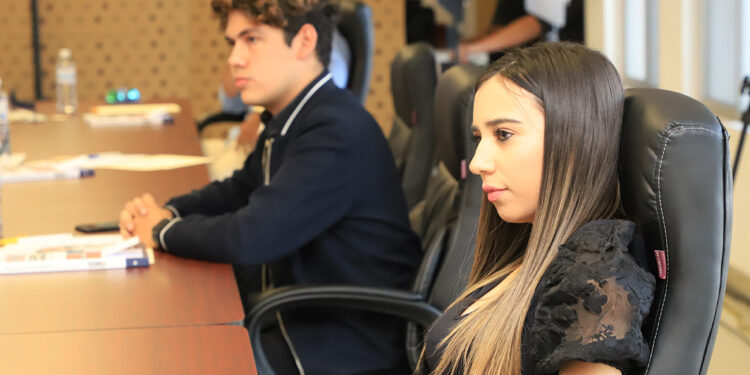 Indispensable participación de la juventud en la vida pública