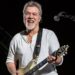 Tras una larga batalla contra el cáncer, Muere Eddie Van Halen, a los 65 años,