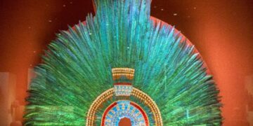 Penacho de Moctezuma no será trasladado a México en 10 años