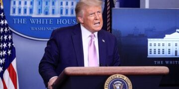 ¿Cuál fue el tratamiento de Trump para enfrentar el COVID-19?