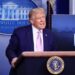 ¿Cuál fue el tratamiento de Trump para enfrentar el COVID-19?