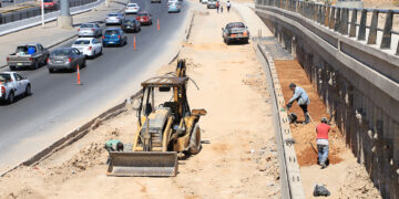 Siguen adelante obras de puentes vehiculares