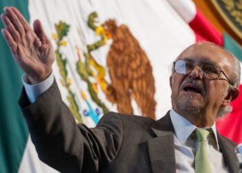 UNAM formaliza petición de medalla Belisario Domínguez para Mario Molina