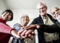 Escuchar a las personas de edad para construir sociedades más inclusivas