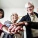 Escuchar a las personas de edad para construir sociedades más inclusivas