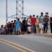 Honduras y Guatemala logran frenar caravana migrante: AMLO