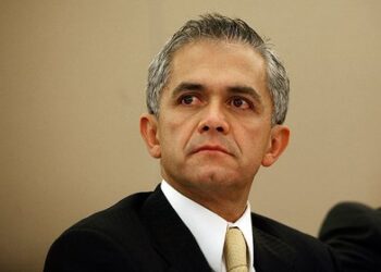 Inhabilitan por un año a Miguel Ángel Mancera
