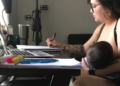 Profesor prohíbe a estudiante amamantar durante clase virtual