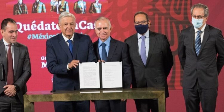Sector empresarial reconoce certeza a la inversión en primer paquete de obras del Gobierno Federal