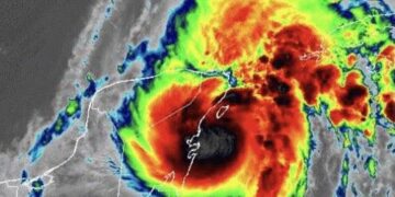 La tormenta tropical ‘Gamma’ toca tierra en Tulum ocasionando fuertes lluvias
