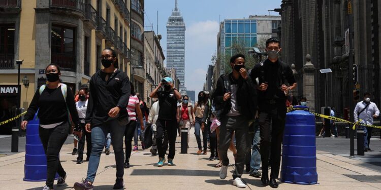 Se reincorporaron 7 millones de personas al mercado laboral tras confinamiento: Arturo Herrera