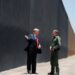 Corte Suprema de EEUU revisará legalidad de política de Trump de dejar en México a migrantes