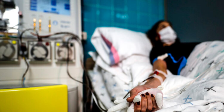 Se reporta primer caso de paciente con influenza y COVID-19 en México