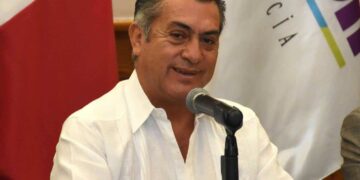 ‘El Bronco’ planteó consulta para sacar del pacto federal a NL