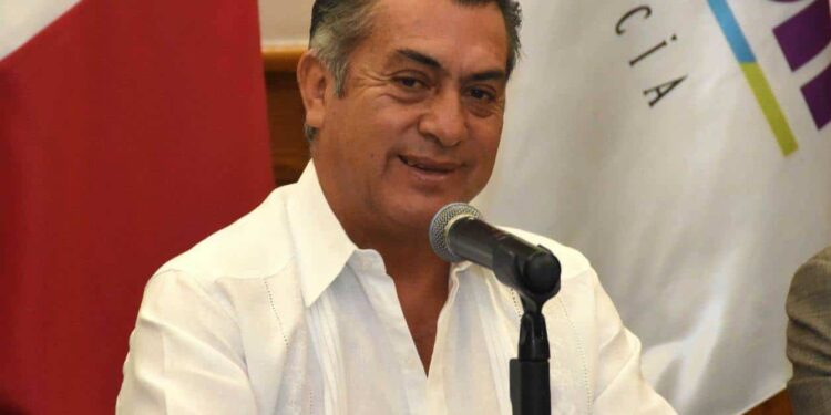 ‘El Bronco’ planteó consulta para sacar del pacto federal a NL