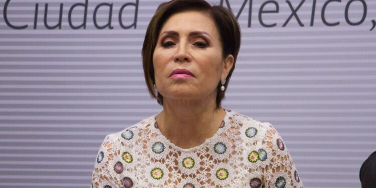 Rosario Robles continuará su proceso en la cárcel