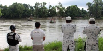 Con drones vigilan la frontera sur de México