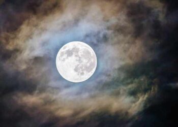 Lunas de octubre y lluvia de meteoritos: te decimos cuándo verlas