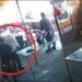 #Video Empleado de pollería mata a extorsionador en NL