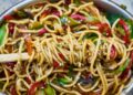 Familia muere intoxicada por comer fideos