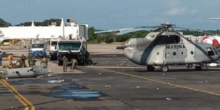 Se desploma helicóptero de Semar en Villahermosa, Tabasco; hay tres lesionados