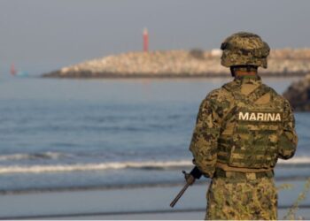 Aprobada reforma para que Marina administre puertos y mares mexicanos