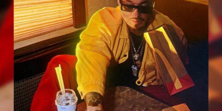 J Balvin anuncia colaboración con McDonalds y tiene un combo con su nombre