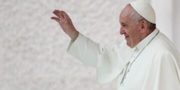 Papa Francisco estuvo posiblemente en contacto con obispo infectado de covid, advierte Australia
