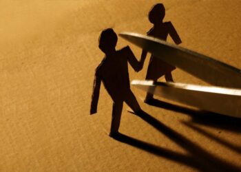 Aumentan los divorcios y disminuyen los matrimonios en México