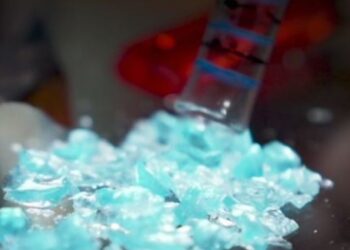 Cristal blanco contra cristal azul: la otra guerra entre los cárteles en Guanajuato