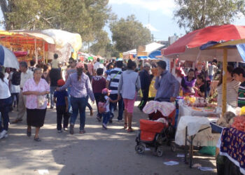Por cierre de panteones tampoco habrá permiso para comercio informal