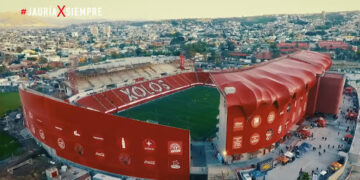 Liga MX abre algunos estadios en medio de la pandemia