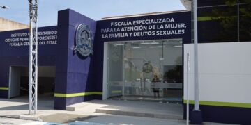 Vinculación a proceso a 2 por extraer a una menor