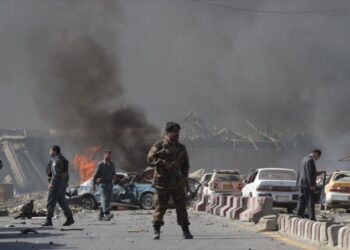 Ataque en centro de Kabul deja al menos 8 muertos