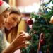 Poner el árbol de Navidad más temprano te hace más feliz, afirma la ciencia