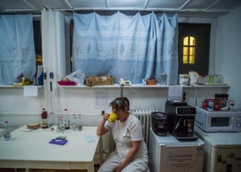 Hungría registra nuevo récord de muertes por coronavirus