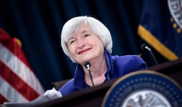 Janet Yellen se convertirá en la primera mujer en dirigir el Departamento del Tesoro de EEUU