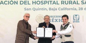 AMLO firma decreto de beneficios fiscales para jornaleros agrícolas