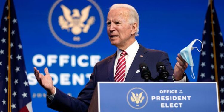 Biden celebra transición de poder en EU
