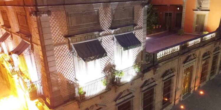 Inauguración de la galería de arte “El silencio no existe”