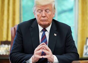 Campaña de Trump retira demanda en Michigan